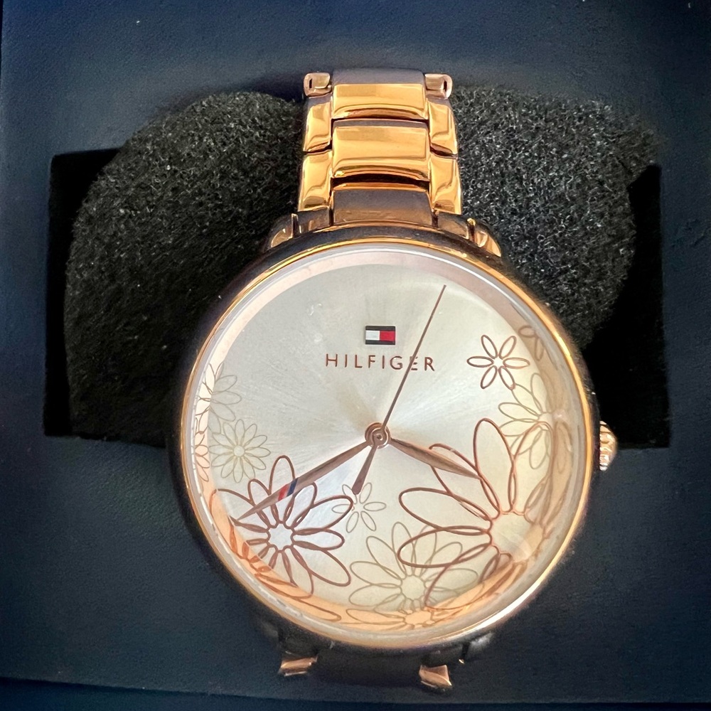 COPY - Tommy Hilfiger Rose Gold Mother Of Pearl Watch